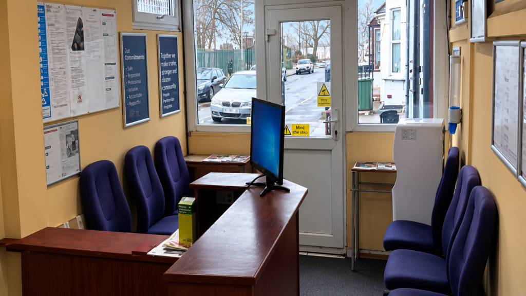 Auto MOT Centre team and workshop